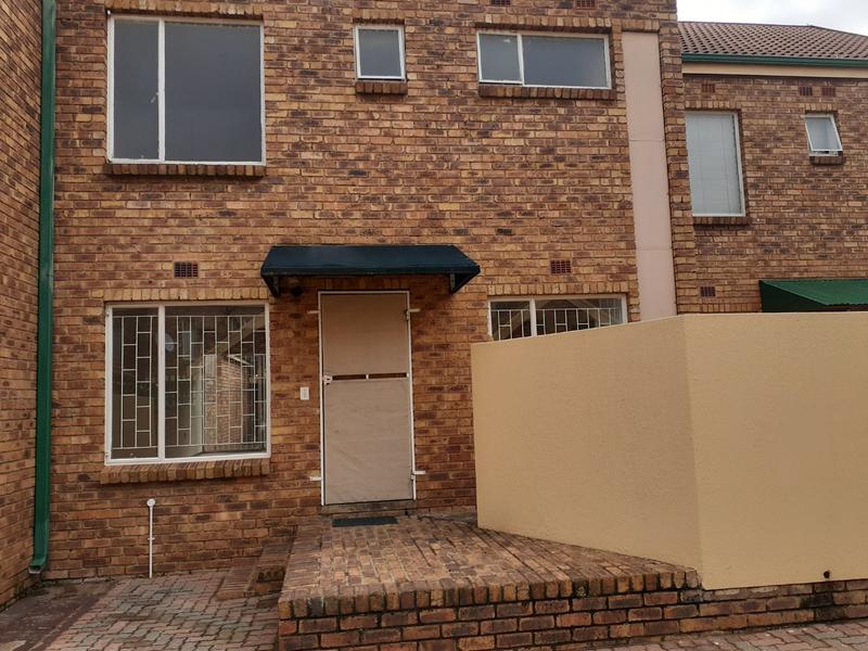 To Let 2 Bedroom Property for Rent in Vaalpark Free State